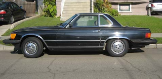 Illustration for article titled 1982 Mercedes-Benz 380SL